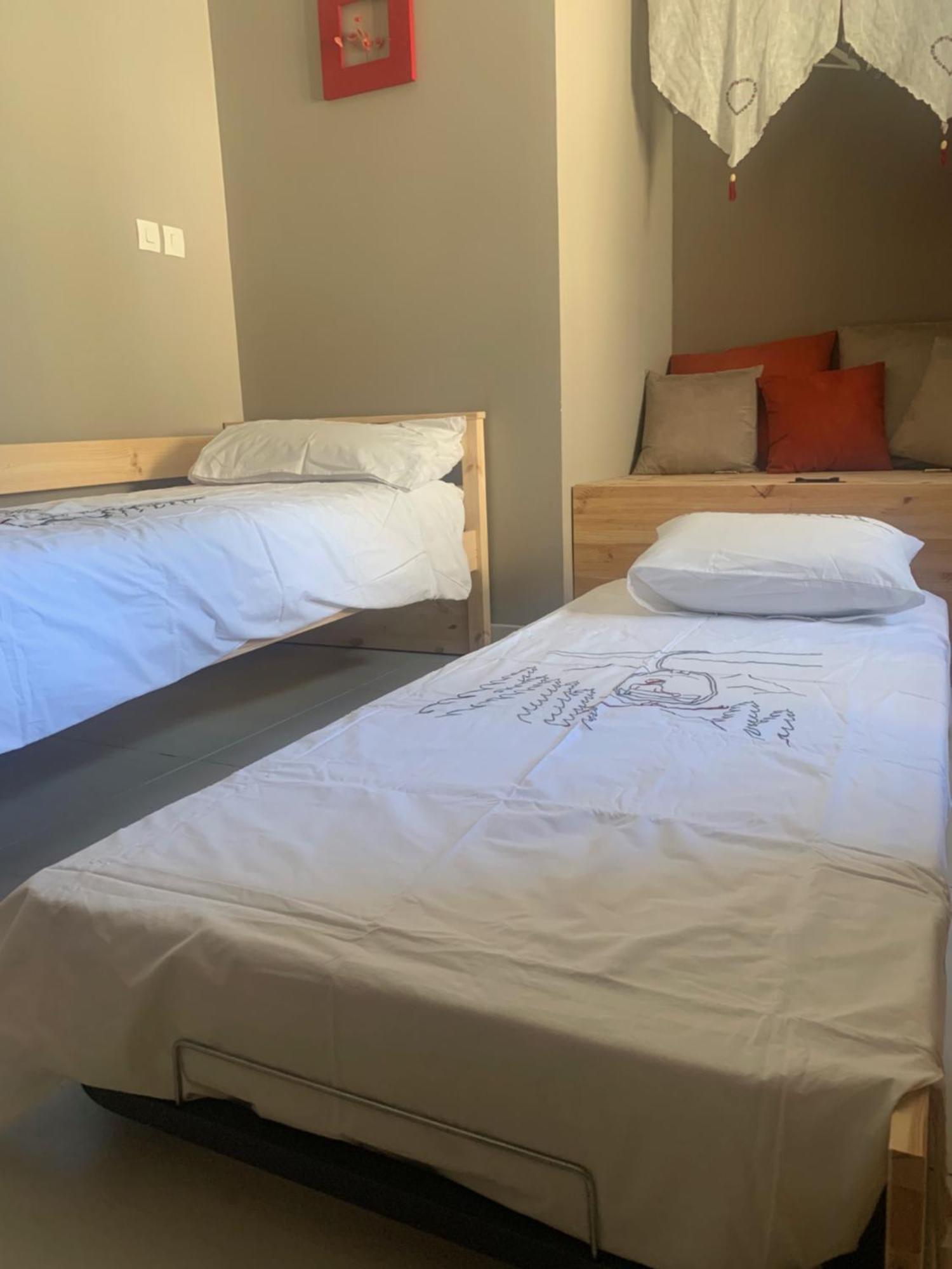 Le Sarana : 75m2, Calme, Belle Vue Avec Terrasse. Apartment *